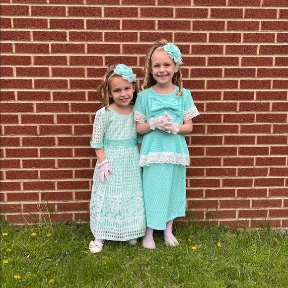 🧵 Items Made By Me 🧵 - Picture 4 of 9